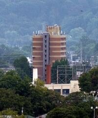 Jarrett Terrace in Charleston, WV - Foto de edificio - Building Photo