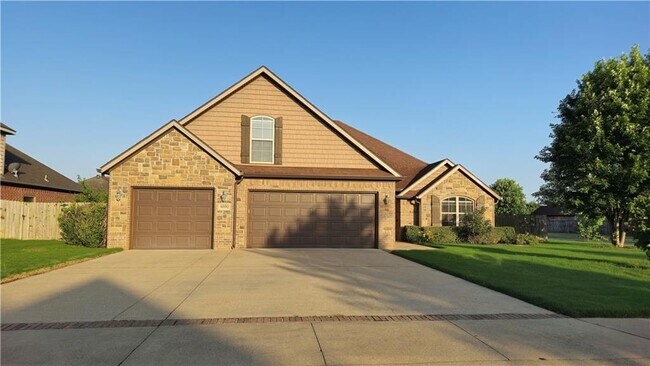 property at 4000 SW Hollowbrook St