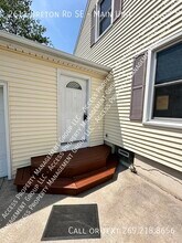 2611 Breton Rd SE in Grand Rapids, MI - Building Photo - Building Photo