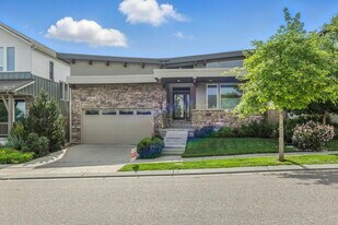 1821 Blue Star Ln in Louisville, CO - Building Photo