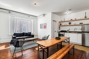 Hazelwood Apartments in Detroit, MI - Building Photo