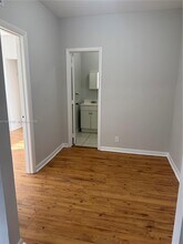 576 NE 63rd St in Miami, FL - Building Photo - Building Photo