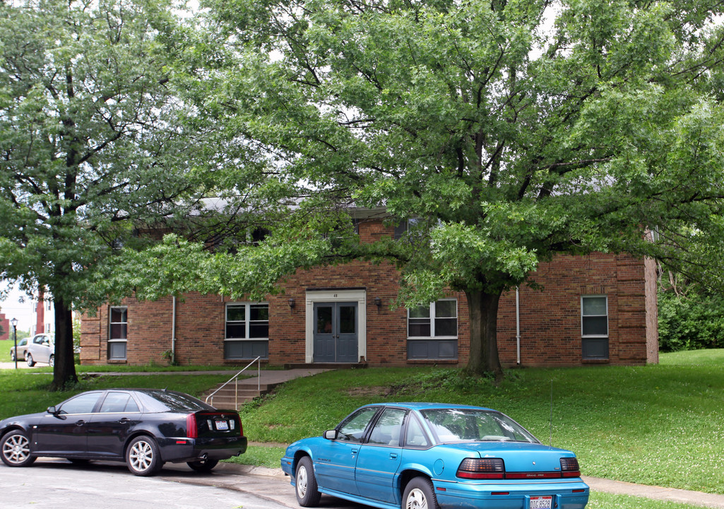 48 Gabriel St in Vandalia, OH - Foto de edificio