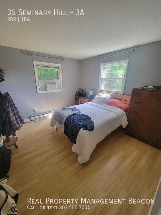 35 Seminary Hill Rd in Lebanon, NH - Building Photo