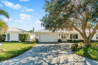 2810 NE 60th St in Fort Lauderdale, FL - Building Photo - Building Photo