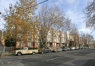 Brickyard Place in San Jose, CA - Foto de edificio - Building Photo