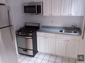 AMSTERDAM AVENUE, Unit 6F in New York, NY - Foto de edificio - Building Photo