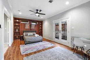 1206 W 25th St in Houston, TX - Building Photo