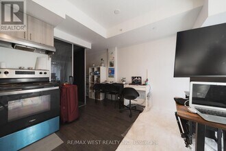 1 Falaise Rd in Toronto, ON - Building Photo - Building Photo