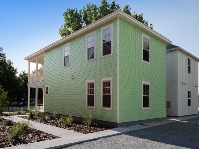 545 SW 6th Ave in Gainesville, FL - Building Photo - Building Photo