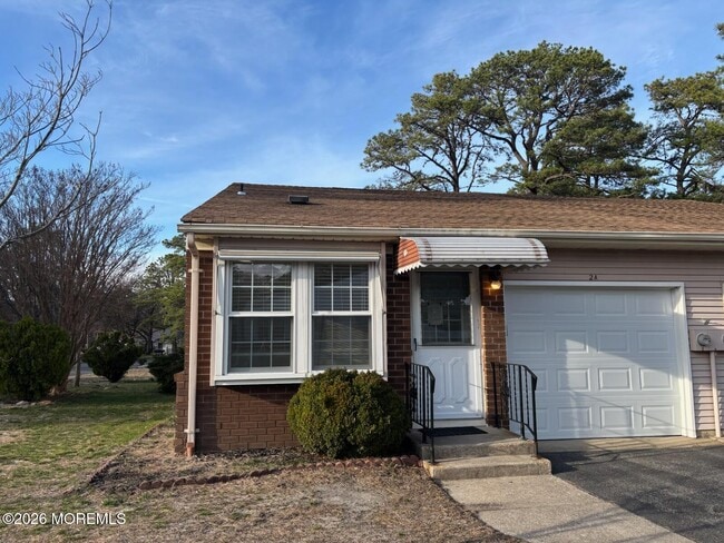 property at 2B Bristol St