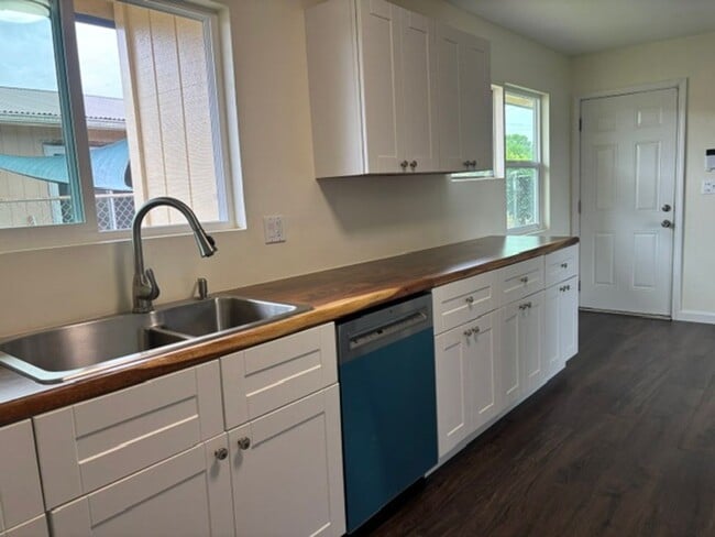 property at 1413 Kilaha St