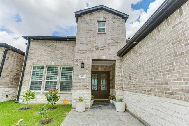 4821 1st St in Pasadena, TX - Building Photo - Building Photo