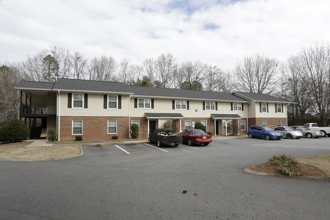 Woodruff Arms Apartments in Woodruff, SC - Building Photo