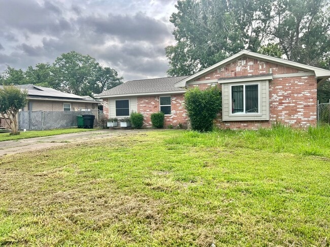 12911 Southbridge Rd