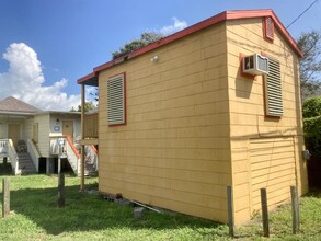 1907 1st St in Galveston, TX - Building Photo - Building Photo