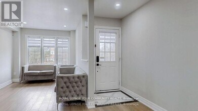 148 Rory Rd in Toronto, ON - Building Photo - Building Photo
