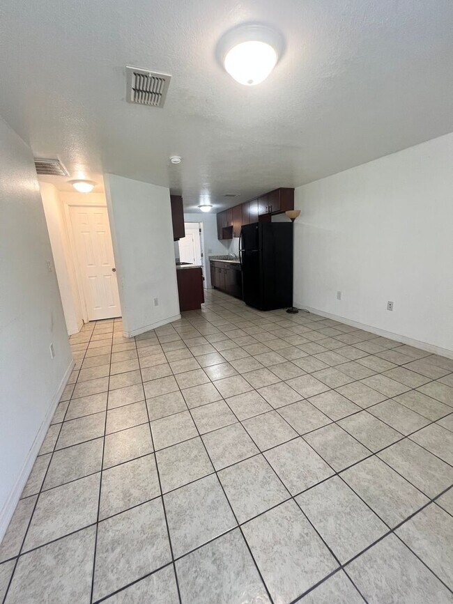 38413 13th Ave-Unit -38413 in Zephyrhills, FL - Building Photo - Building Photo