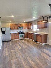 17649 Parkdale Ave in Nampa, ID - Building Photo - Building Photo