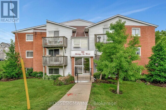30-230 Bridge St W in Kitchener, ON - Building Photo - Building Photo
