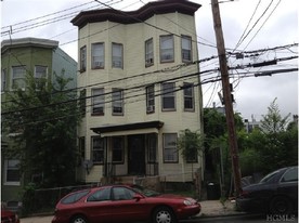 105 Maple St Apartments