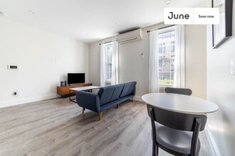 39A Broome St in Brooklyn, NY - Building Photo - Building Photo