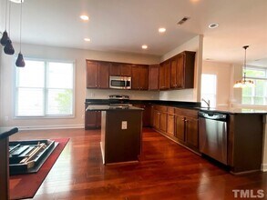 1009 Circandian Ct in Morrisville, NC - Building Photo - Building Photo