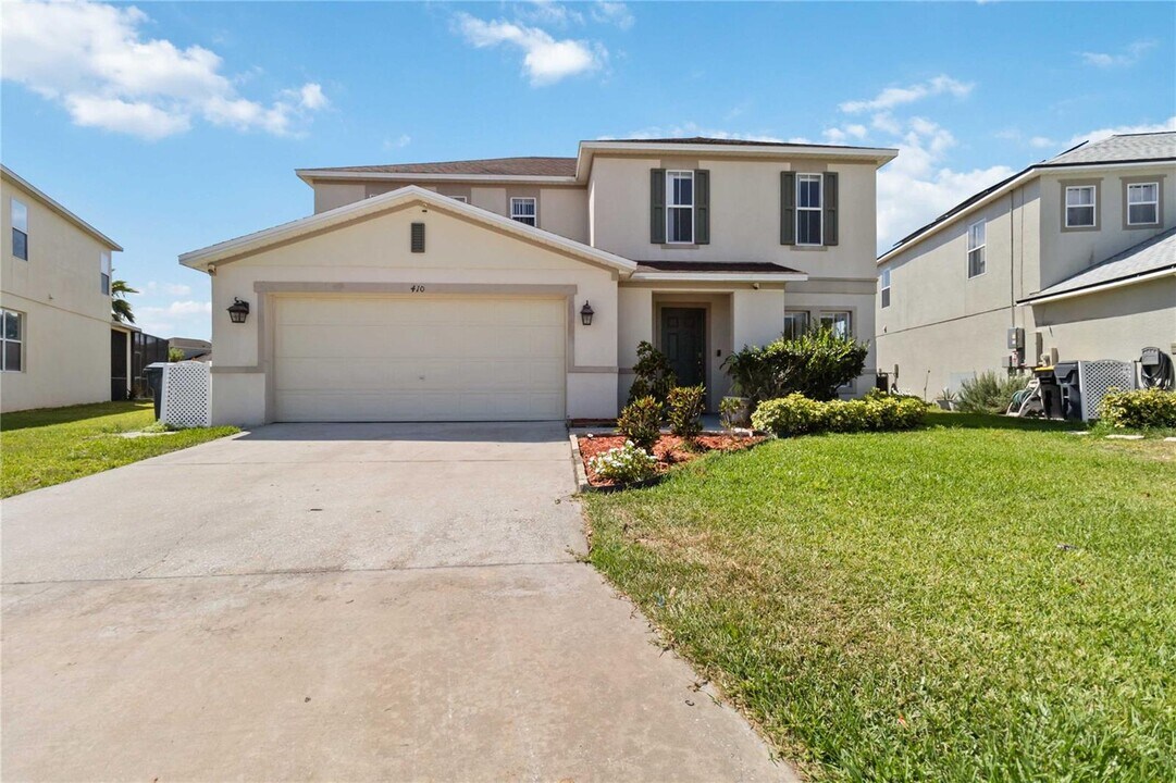 410 Canna Dr in Davenport, FL - Building Photo