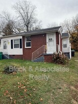 1009 Albert Ave in High Point, NC - Building Photo