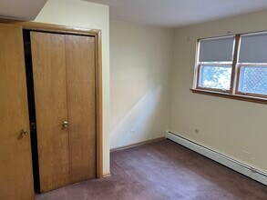 2840 73rd Ave in Elmwood Park, IL - Building Photo - Building Photo