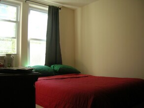 2425 Ontario Rd NW, Unit 2 in Washington, DC - Foto de edificio - Building Photo
