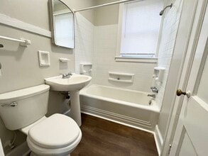 905 Maple St in Elizabeth City, NC - Building Photo - Building Photo