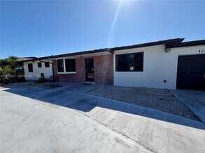 16320 SW 278th St in Homestead, FL - Building Photo - Building Photo