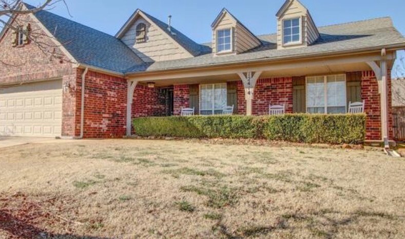 12414 S Cedar Ave in Jenks, OK - Building Photo