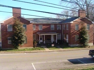 212 W Liberty St in Glasgow, KY - Building Photo