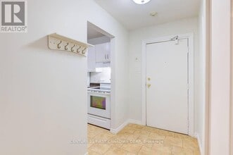 148 Conway Dr in London, ON - Building Photo - Building Photo