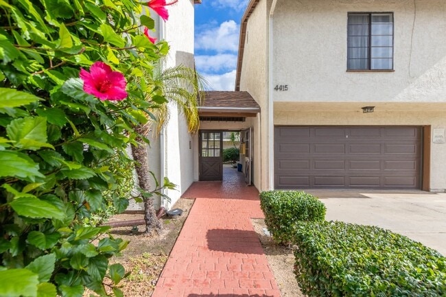 4415 38th St in San Diego, CA - Foto de edificio - Building Photo