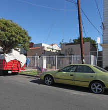 MC 1234 Berendo Properties LLC in Los Angeles, CA - Foto de edificio - Building Photo