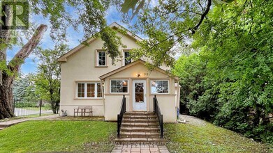 98 Glen Cameron Rd in Markham, ON - Building Photo - Building Photo