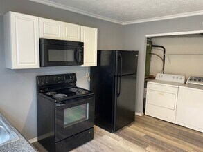 335 W 12th St, Unit a-2 in Cookeville, TN - Building Photo - Building Photo