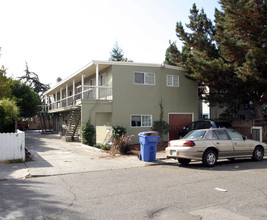 1618 Fairview St in Berkeley, CA - Building Photo - Building Photo