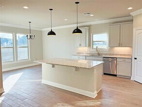 729 Crewe Ln in Bossier City, LA - Building Photo - Building Photo