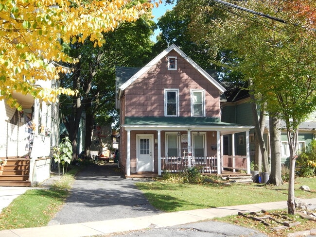 property at 715 S Beech St