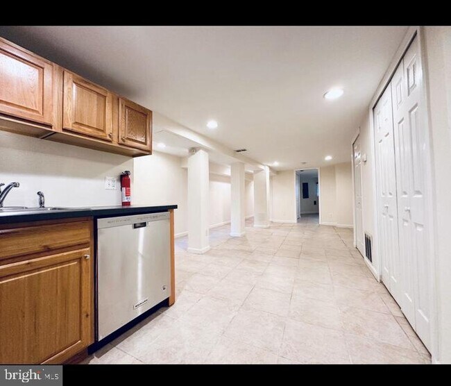 119 W St NW in Washington, DC - Building Photo - Building Photo