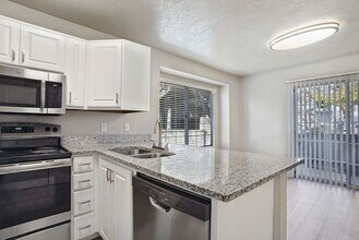 1231 Vine Ridge Way in Murray, UT - Building Photo - Building Photo