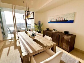15901 Collins Ave, Unit 1804 in Sunny Isles Beach, FL - Building Photo - Building Photo