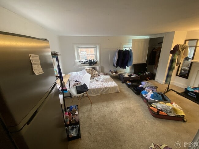 58 Anderson St, Unit 8 in Boston, MA - Foto de edificio - Building Photo