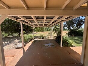 1100 Pear Ridge Rd in Placerville, CA - Foto de edificio - Building Photo