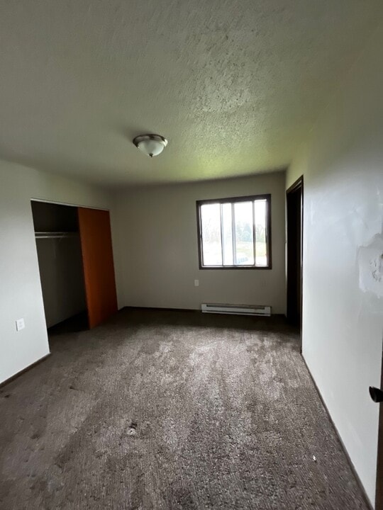 315 Ilion Ave in Chariton, IA - Building Photo