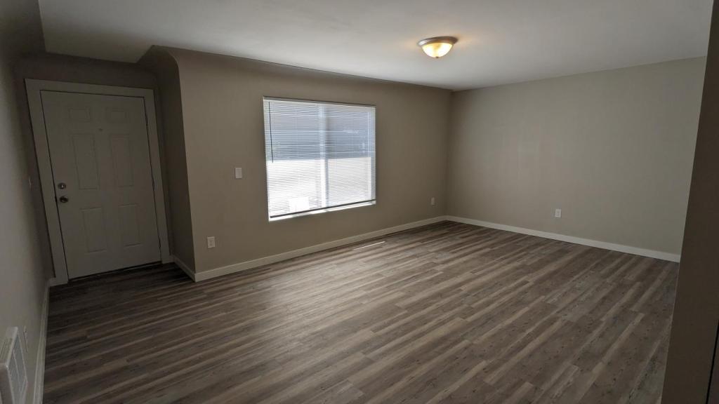 3965 Hayesville Dr NE in Salem, OR - Building Photo